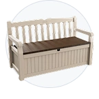 Banco de jardín de madera claro con respaldo