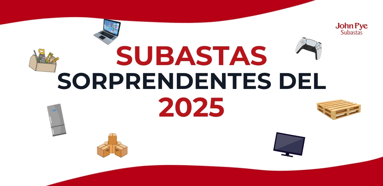 Imagen de portada del artículo sobre las subastas más sorprendentes de 2025, con ilustraciones de distintos productos (electrónica, palés, cajas y electrodomésticos) y el título “Subastas sorprendentes del 2025” junto al logotipo de John Pye Subastas.