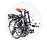 Bicicletas plegables en una subasta de bicicletas para movilidad compacta y guardado fácil.