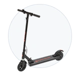 Patinete eléctrico urbano en gris oscuro, con base estrecha y formato compacto.