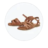 Sandalias en subasta online dentro de lotes de calzado para temporada cálida